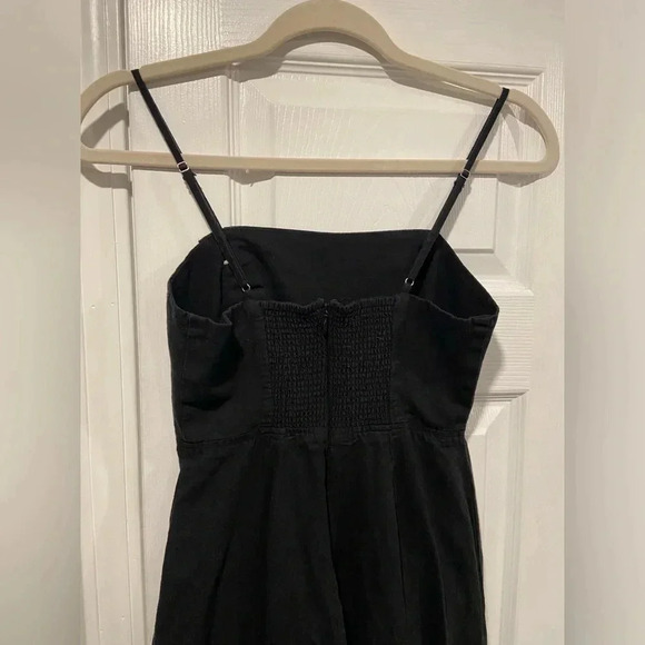 Urban Outfitters Black Linen Blend Jumpsuit Spaghetti Strap Button Detail Size 0 - Picture 11 of 12